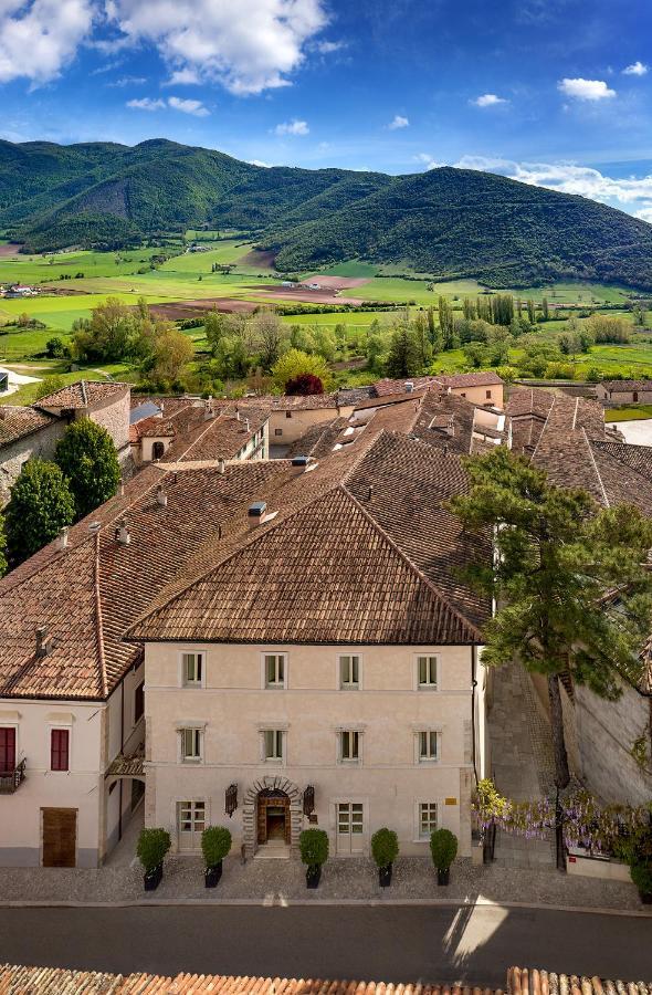 Hotel Relais & Chateaux Palazzo Seneca Nursja Zewnętrze zdjęcie